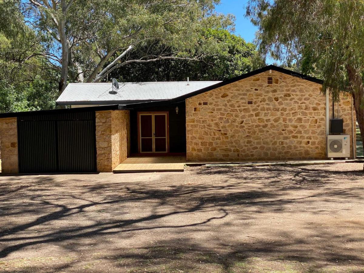 فندق Adelaide Brownhill Creek Tourist Park المظهر الخارجي الصورة