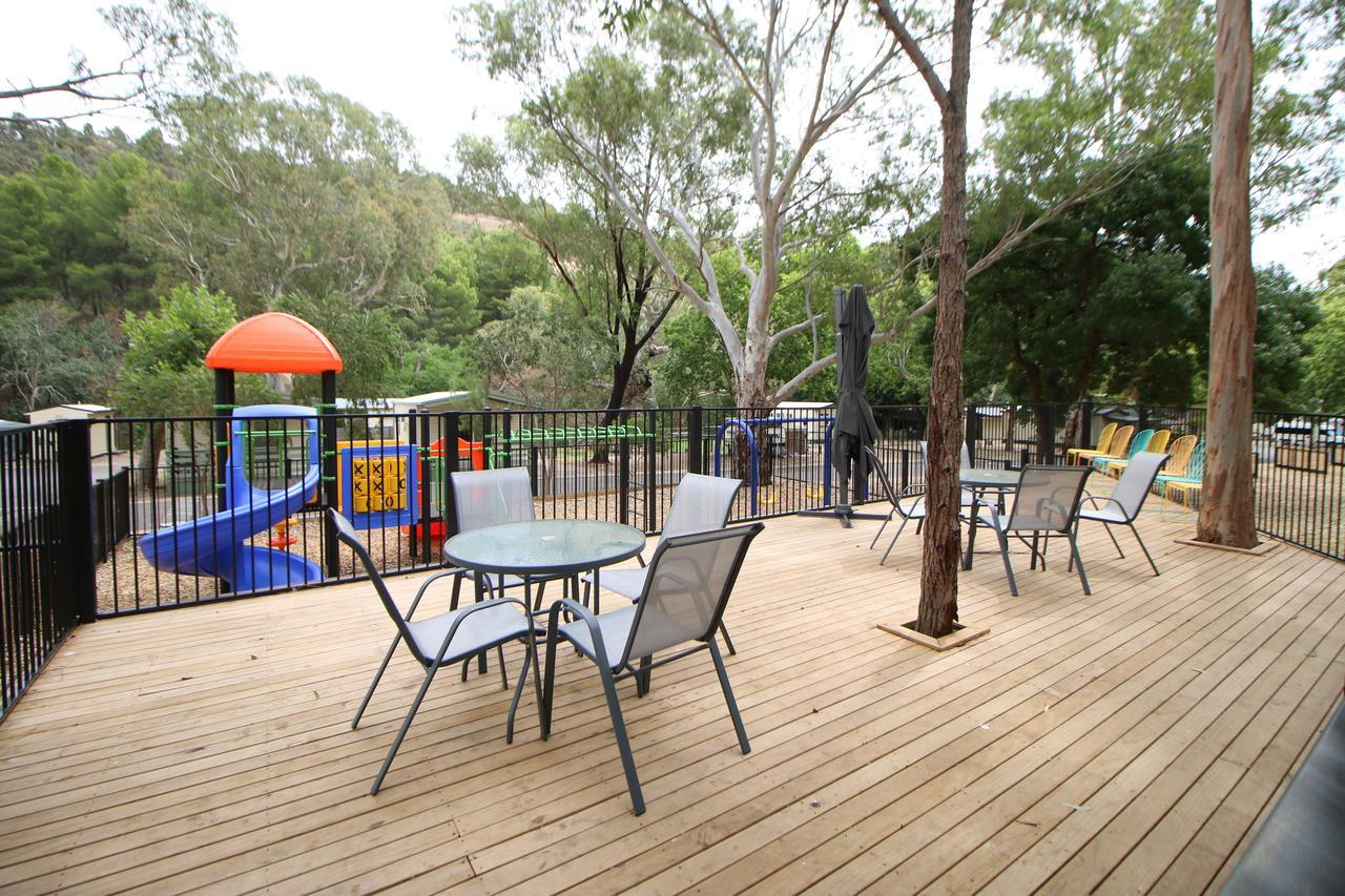 فندق Adelaide Brownhill Creek Tourist Park المظهر الخارجي الصورة