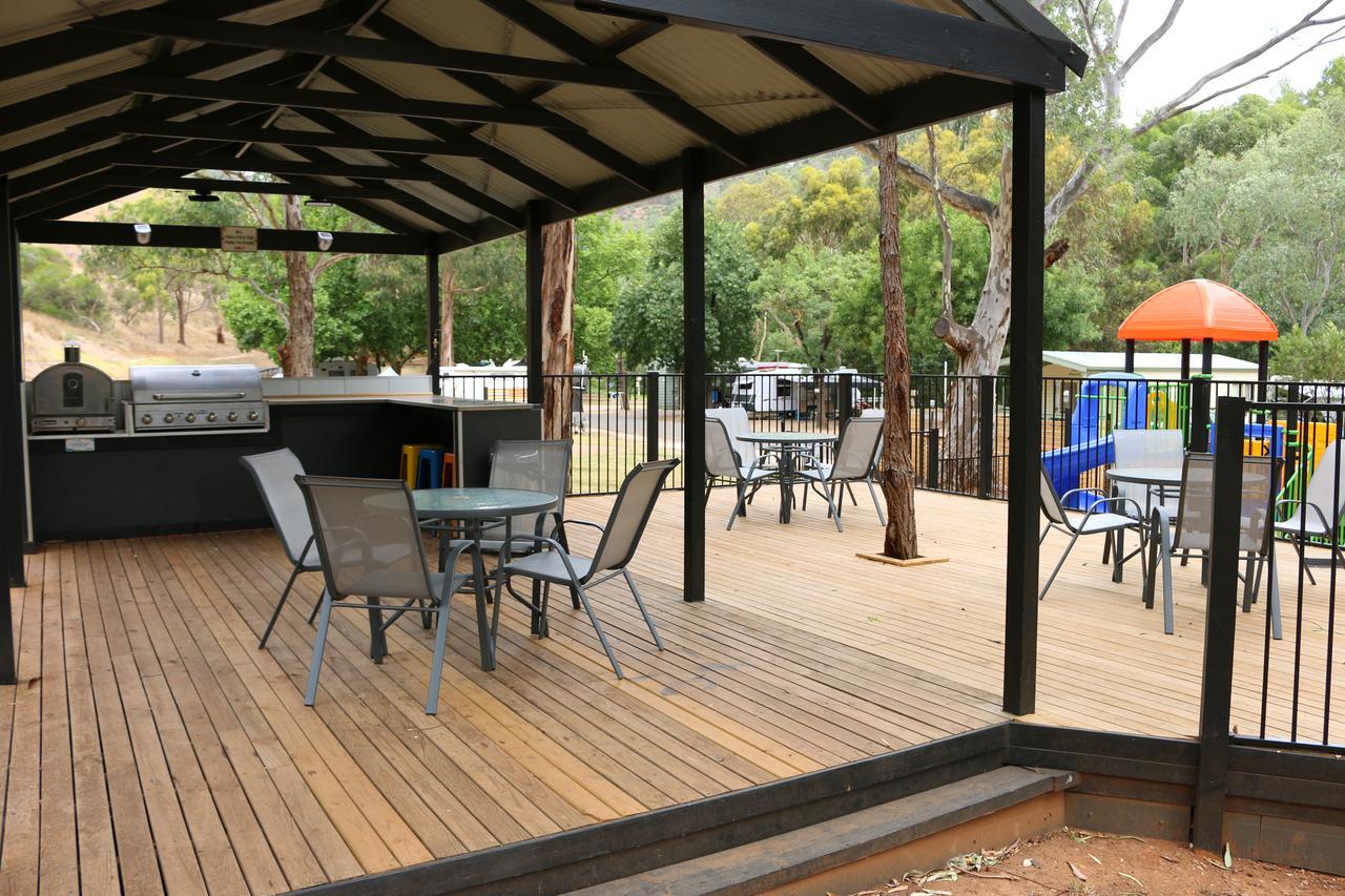 فندق Adelaide Brownhill Creek Tourist Park المظهر الخارجي الصورة